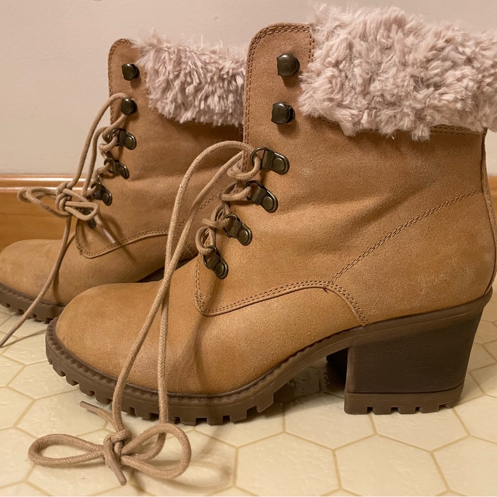 Women’s Sherpa Ankle Boots